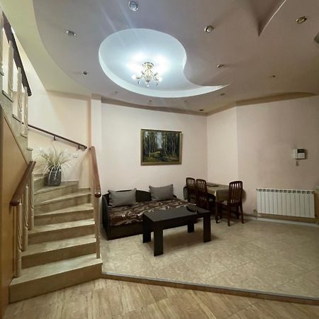 Apartment #1 In The City Center Yerevan Exterior photo